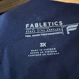 Fabletics brand scrubs, joggers!